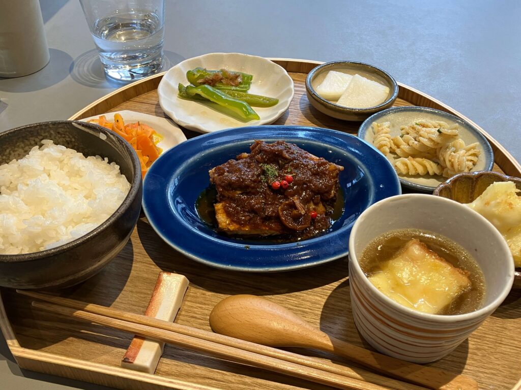 五感庵での食事
